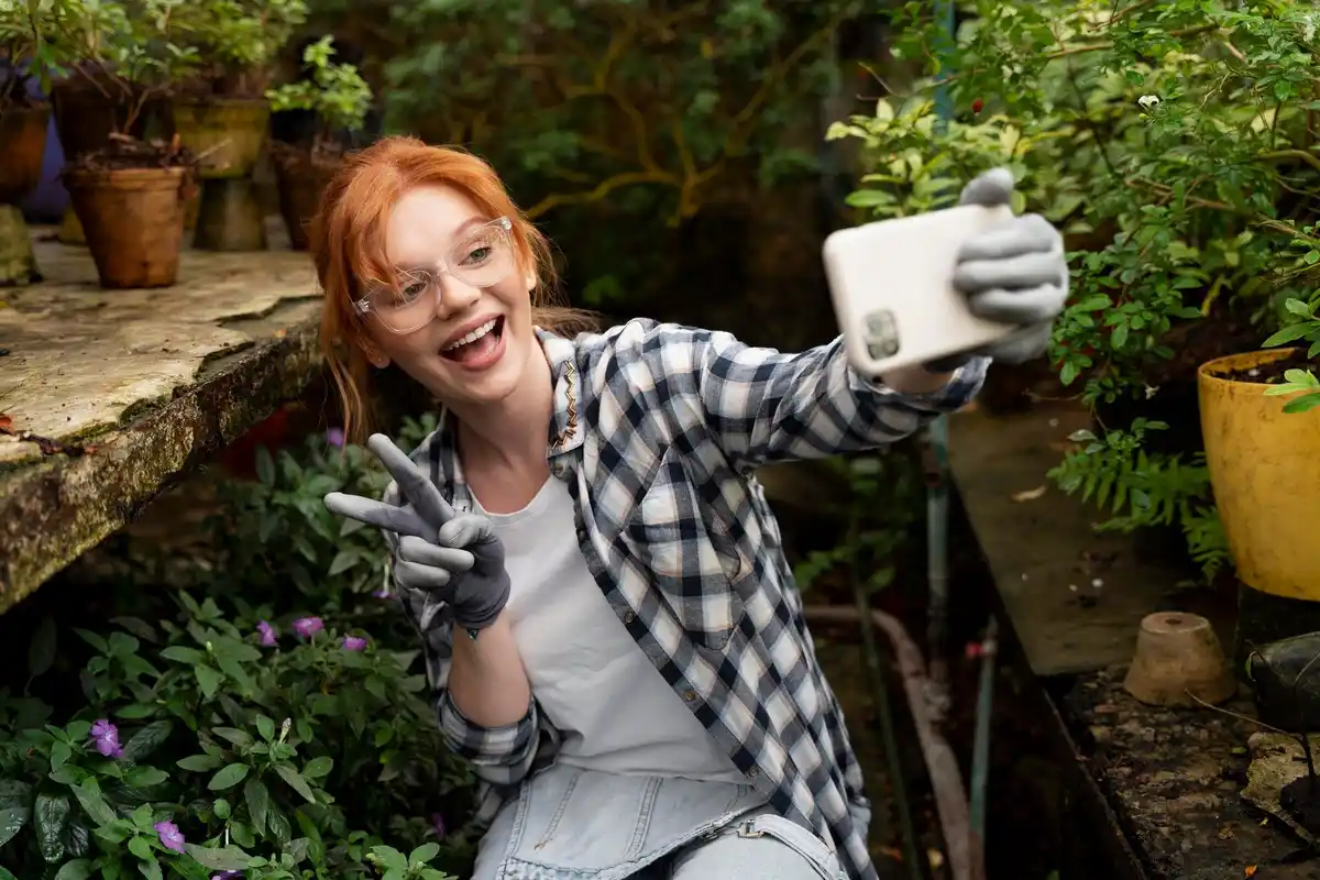 Smart gardening tools Netherlands backyard