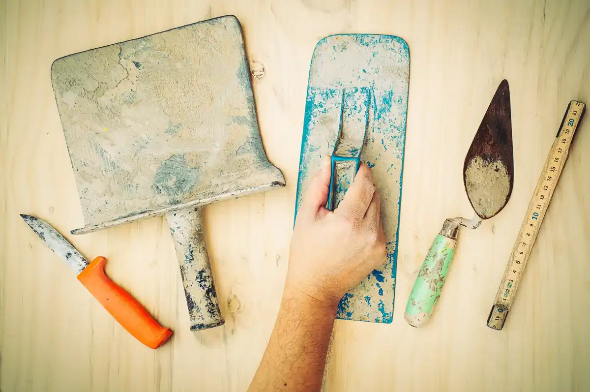 rusty garden tools maintenance