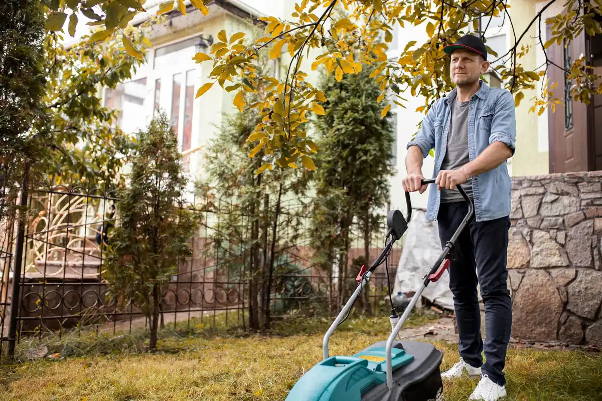 electric lawn mower garden gardening