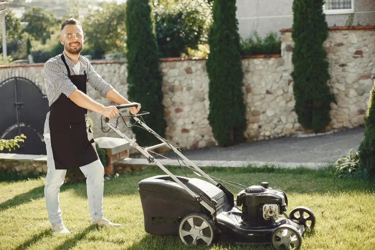 cordless lawn mower garden appliance