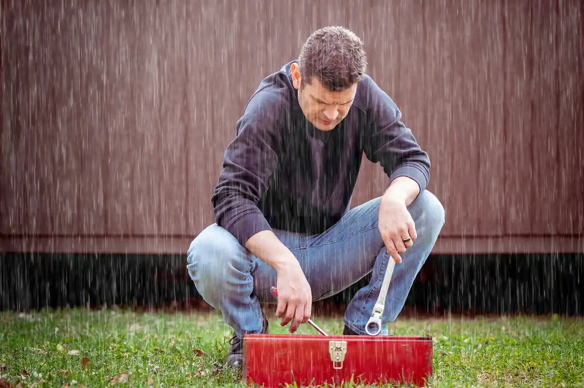 watering lawn deep roots