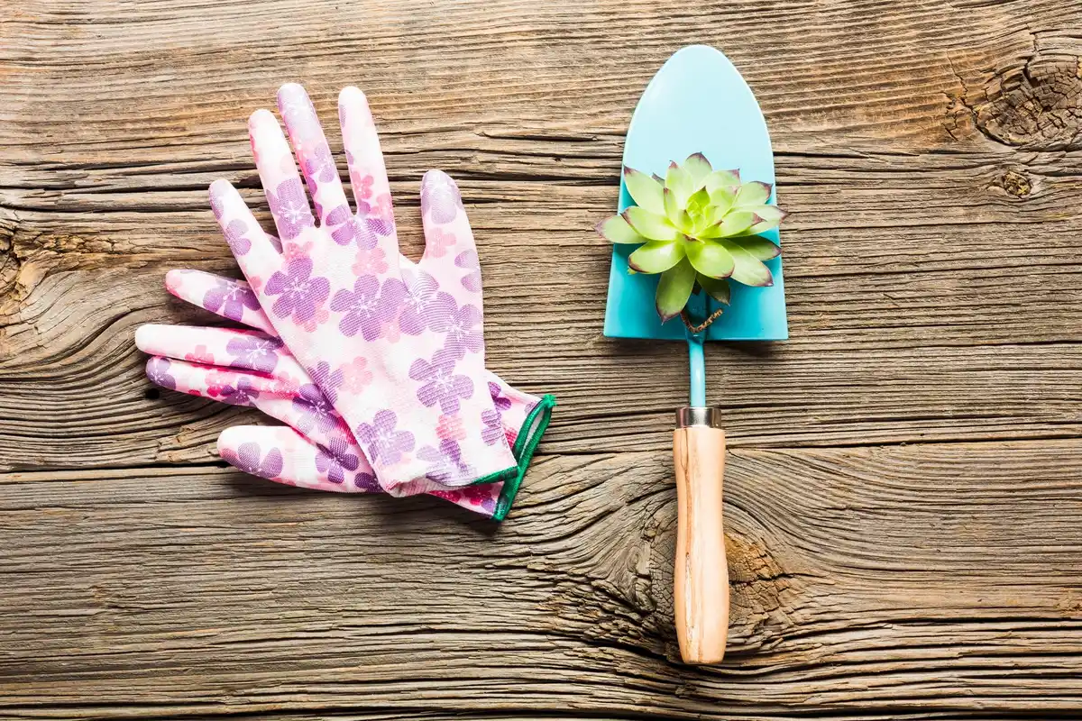 easy garden repair tools