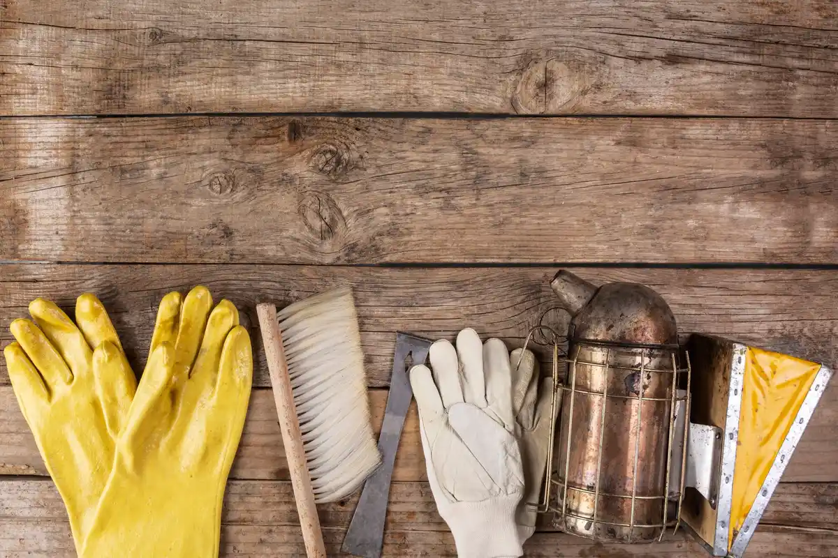rustic garden tools cleaning and maintenance