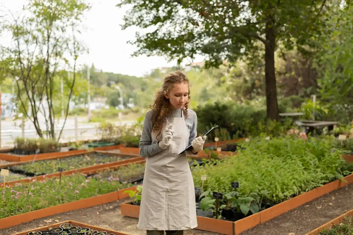 organic home garden Netherlands